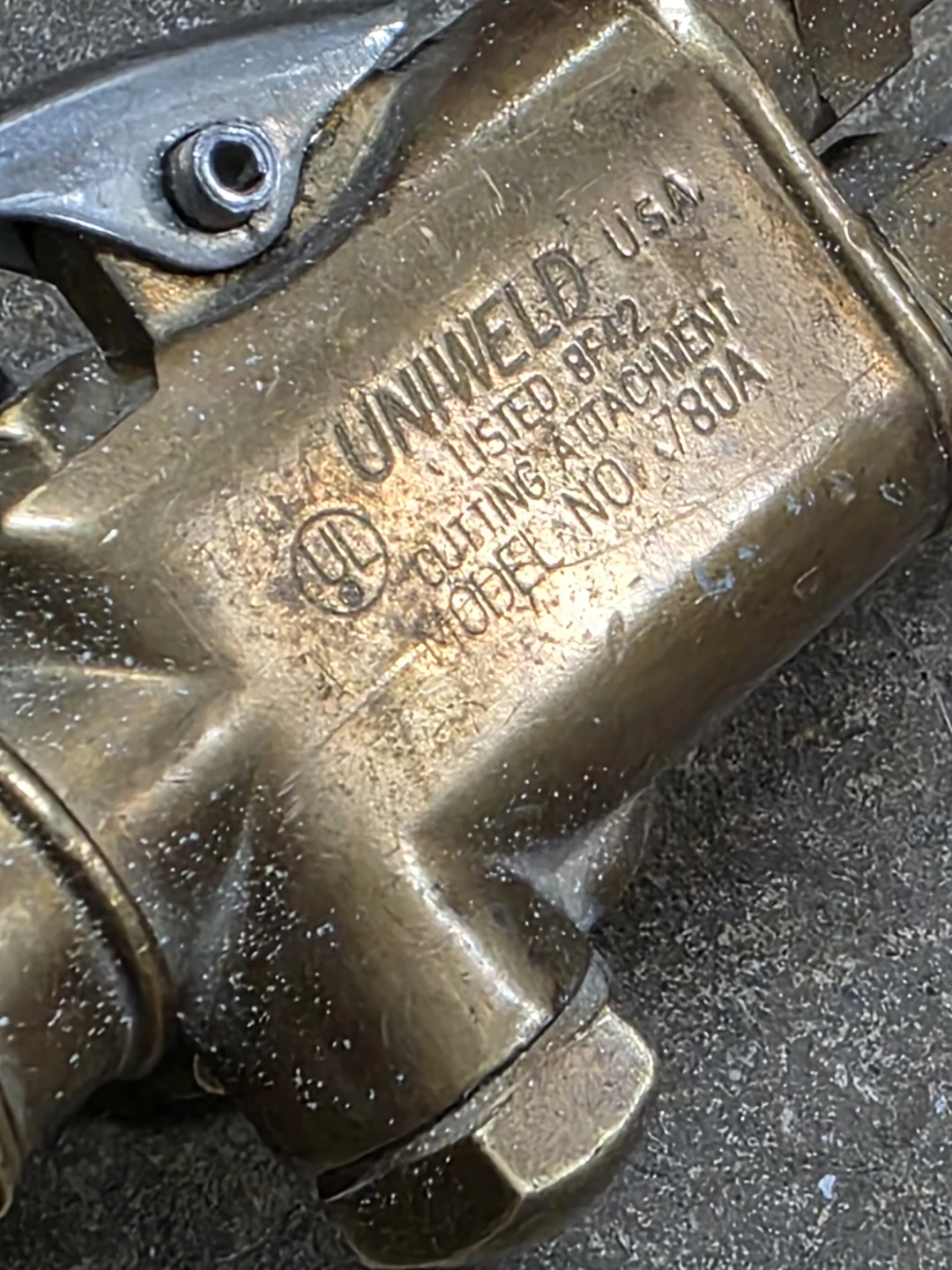 UNIWELD USA Cutting Attachment - photo 3