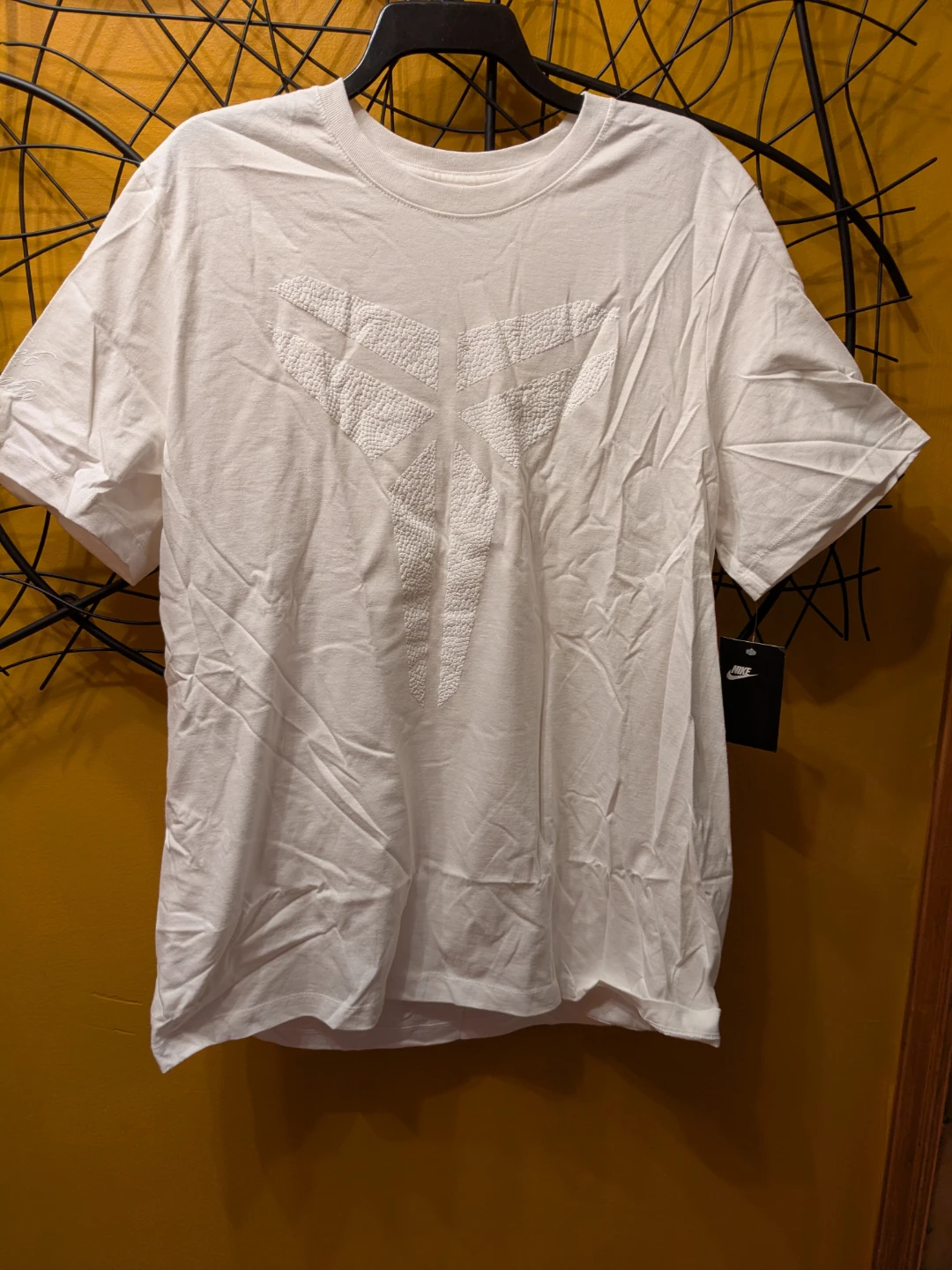 Nike Kobe Bryant Sheath Logo T-Shirt White Mamba NWT Mens XL
