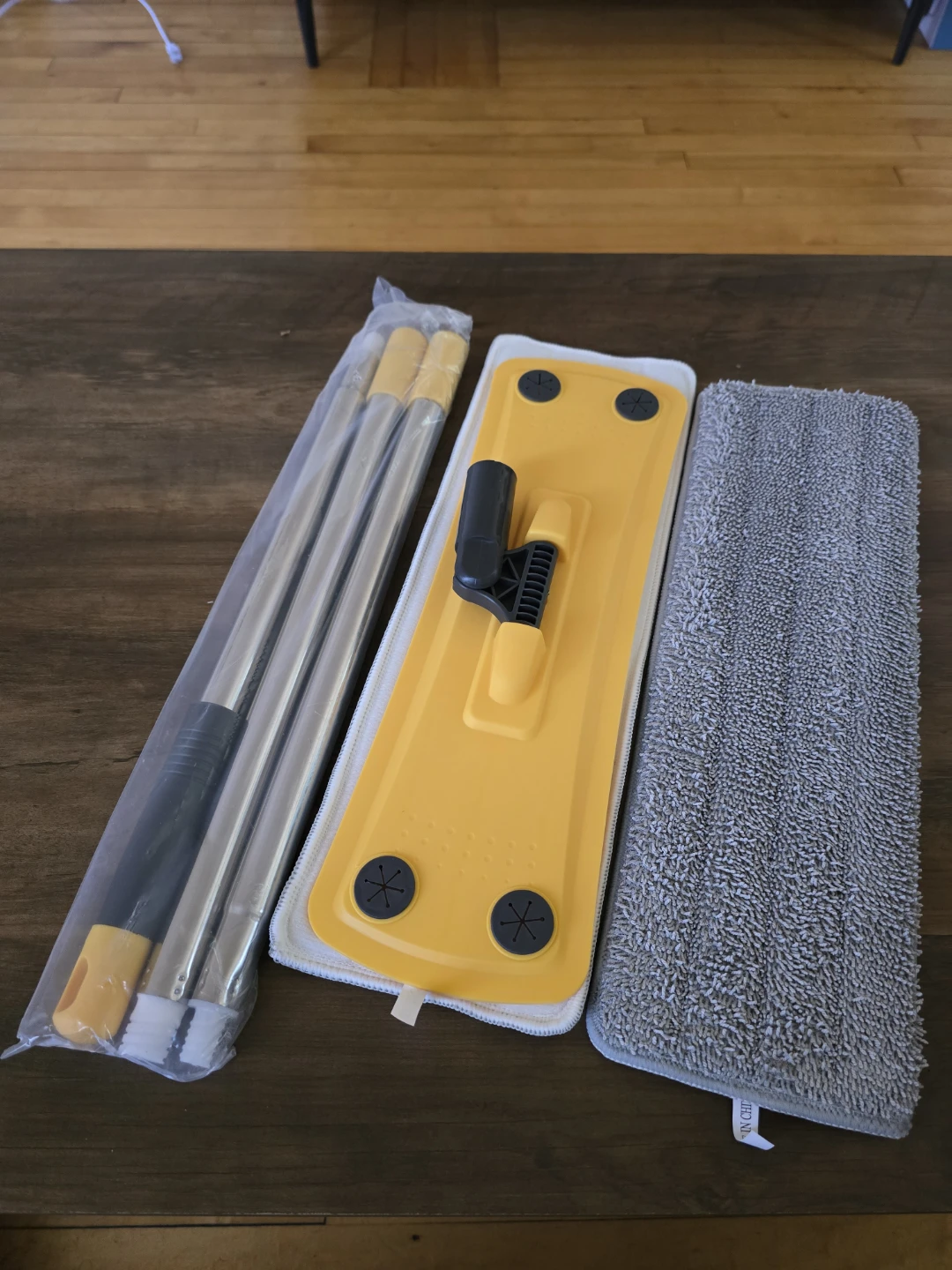 ⚽Mop Set with Microfiber Pad and Handle