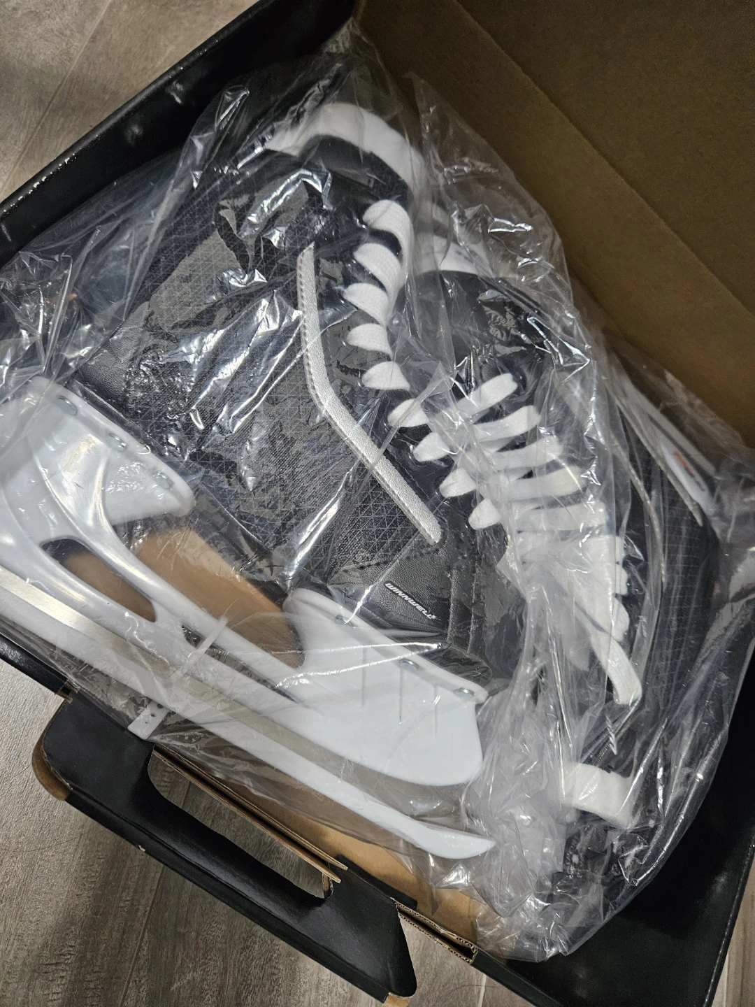 Winwell Amp 300 Ice Skates - photo 3