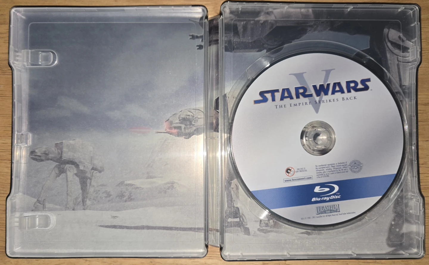 Star Wars: The Empire Strikes Back Blu-ray Steelbook - photo 3
