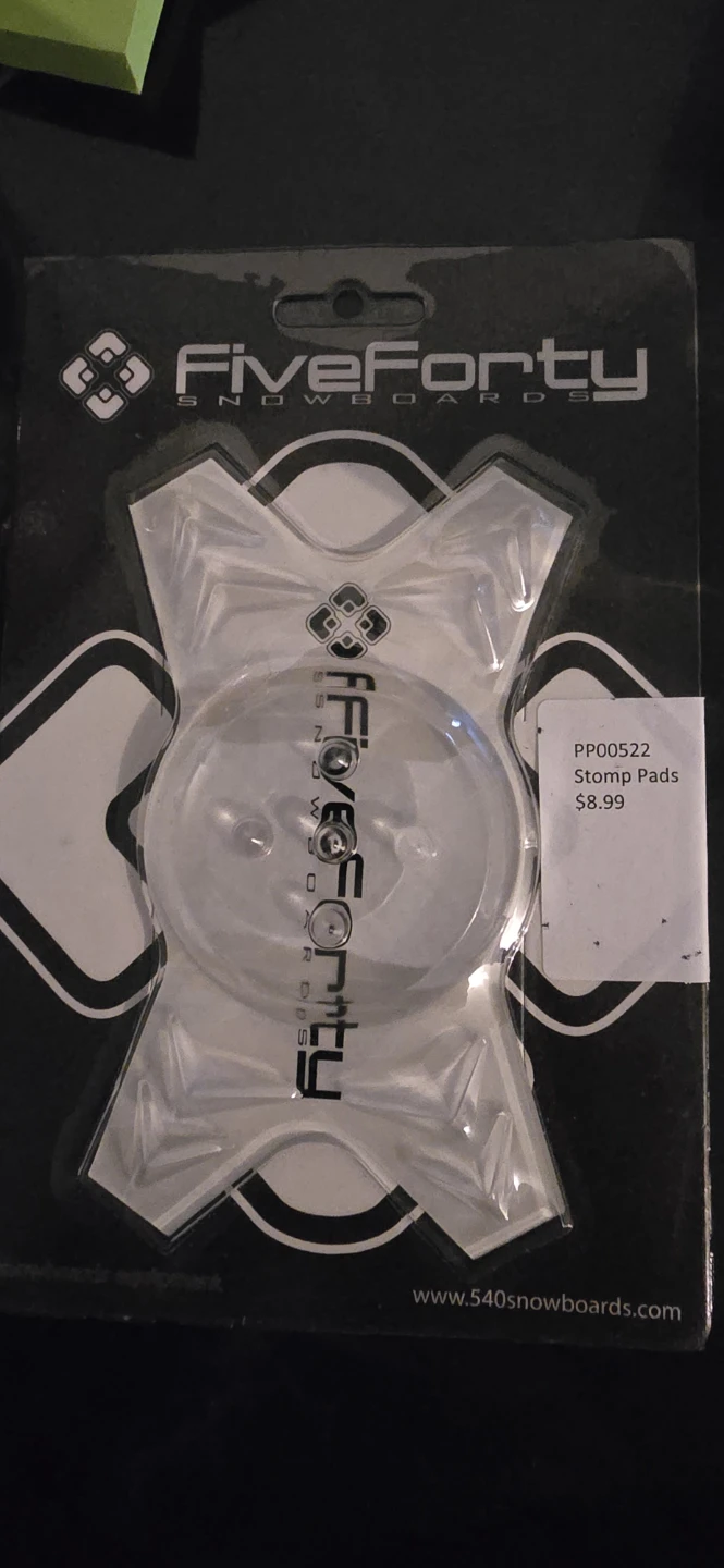 FiveForty Snowboards Stomp Pads