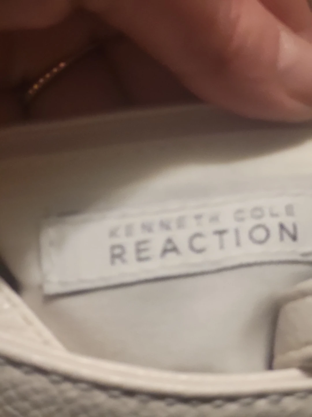 Kenneth Cole Reaction White Faux Leather Clutch Wristlet - photo 3