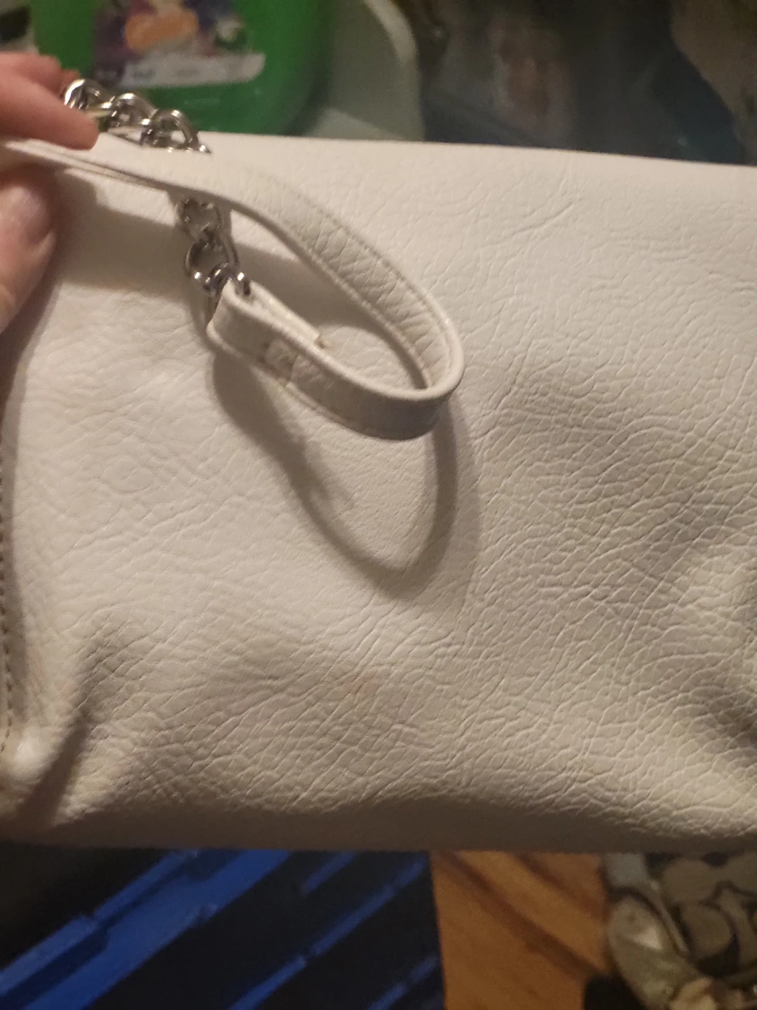 Kenneth Cole Reaction White Faux Leather Clutch Wristlet - photo 4