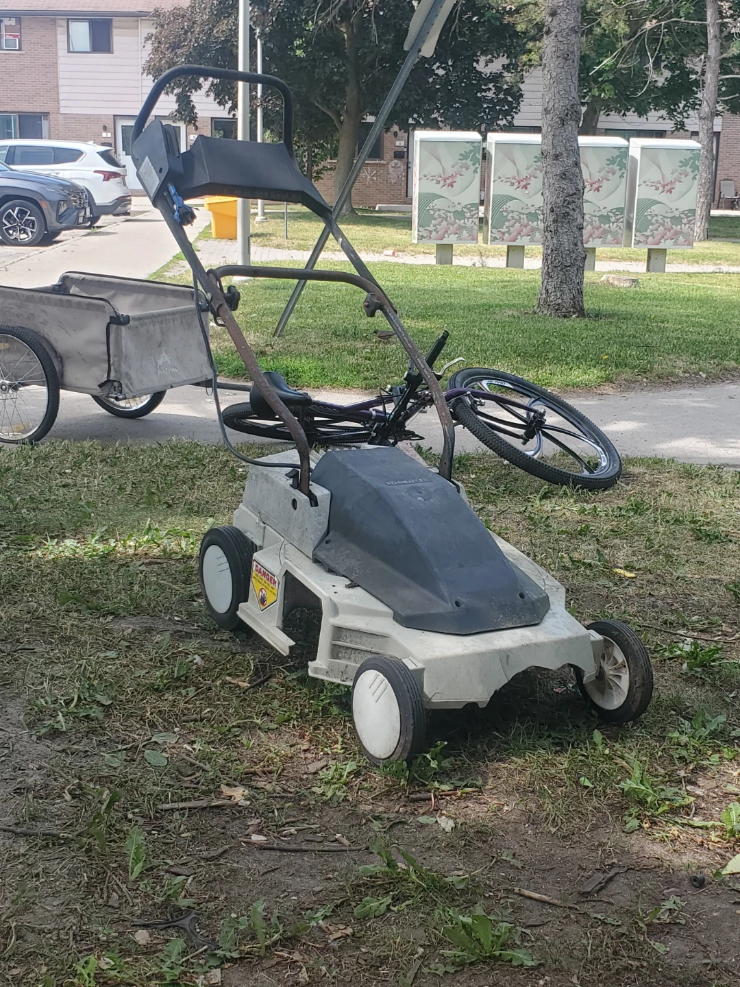 Electric Lawn Mower