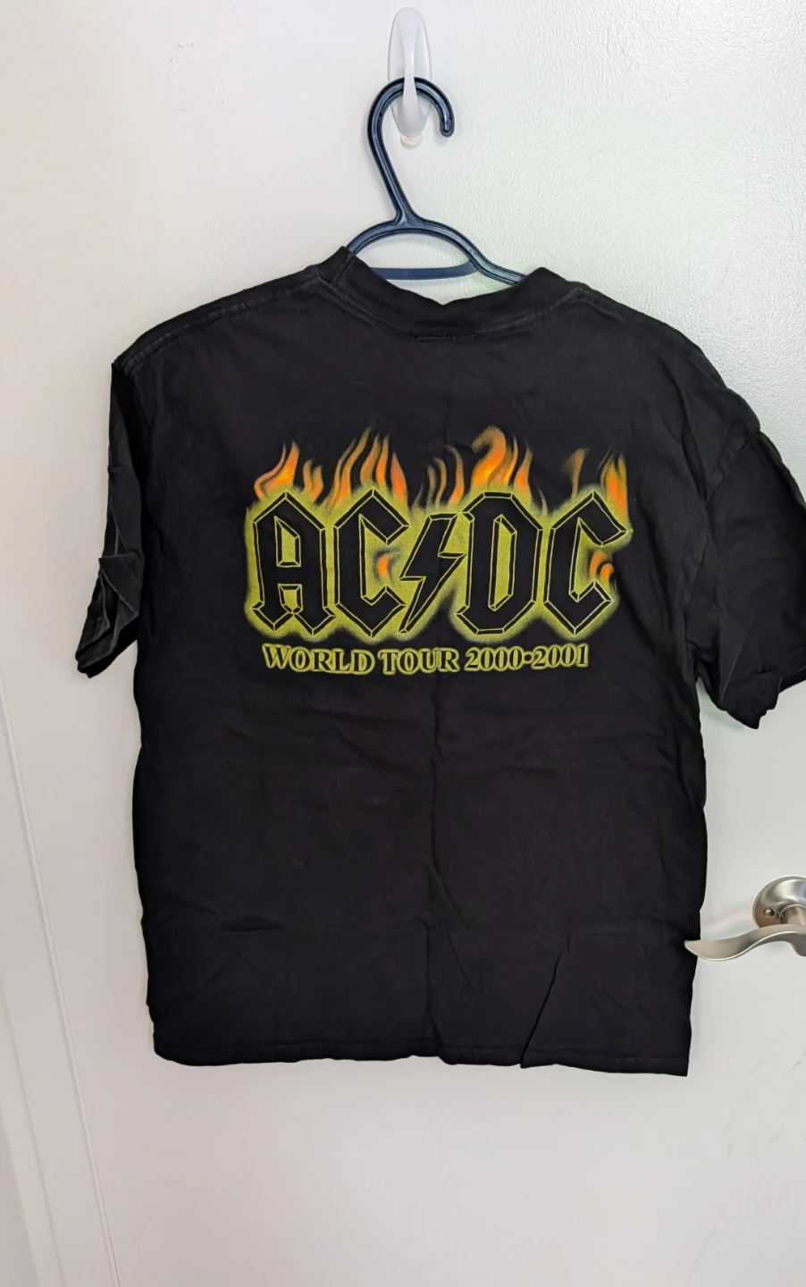AC/DC Hell's Bells World Tour 2000-2001 T-Shirt - Men"s Large - photo 3