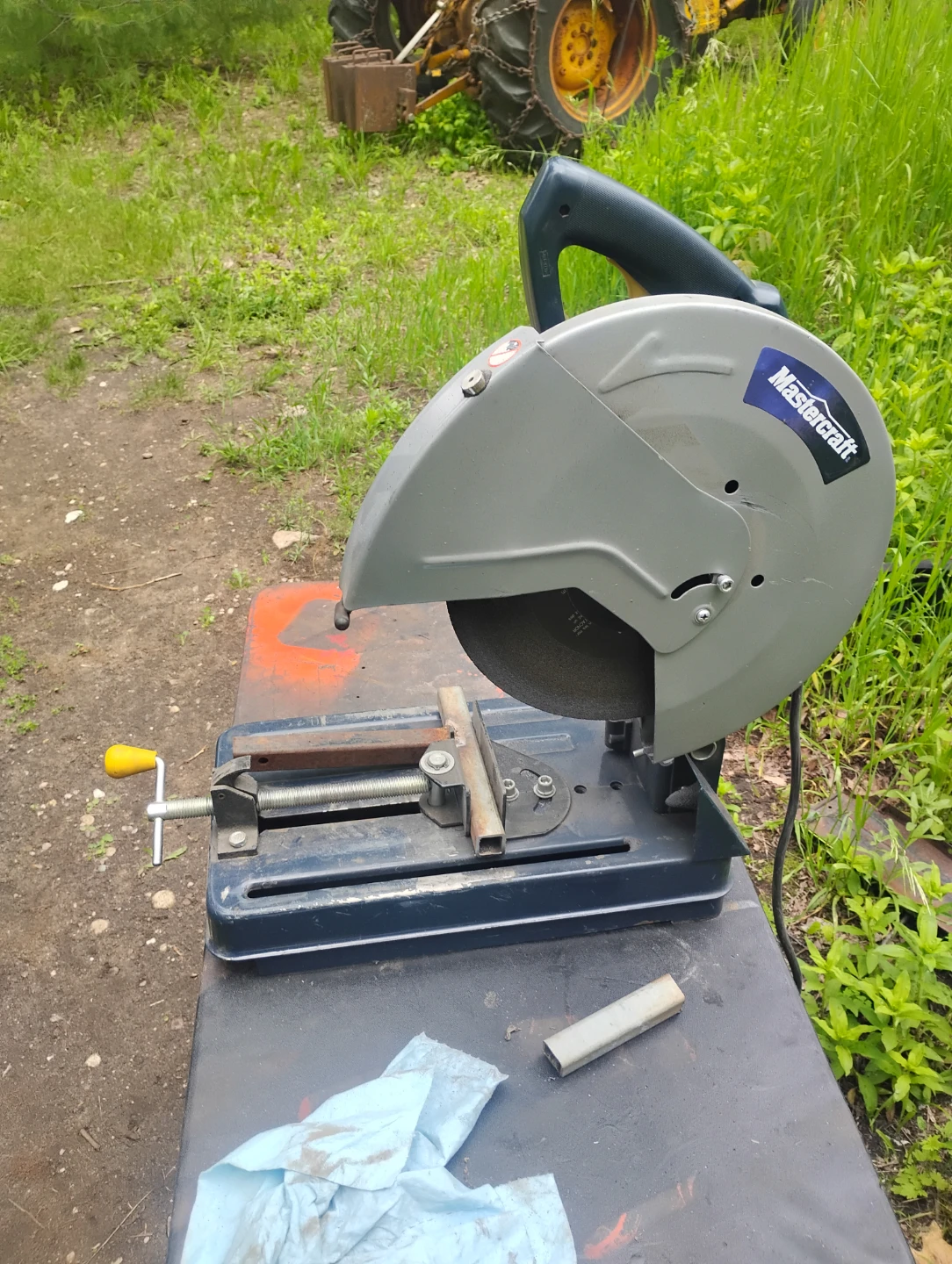 Chop saw - photo 3
