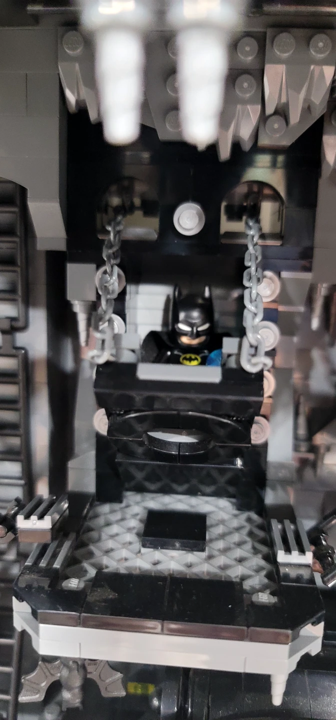 LEGO Batman Batcave Shadow box 76252 - photo 4