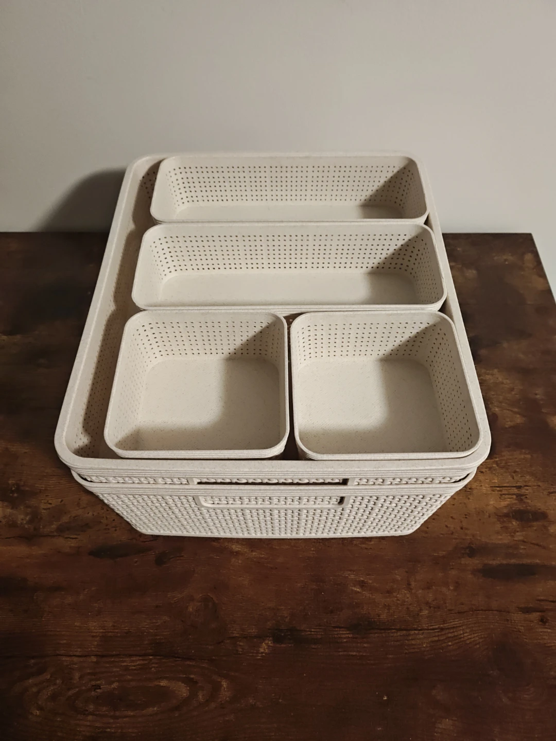 Set of 8 Beige Plastic Storage Baskets/Organizers - photo 2