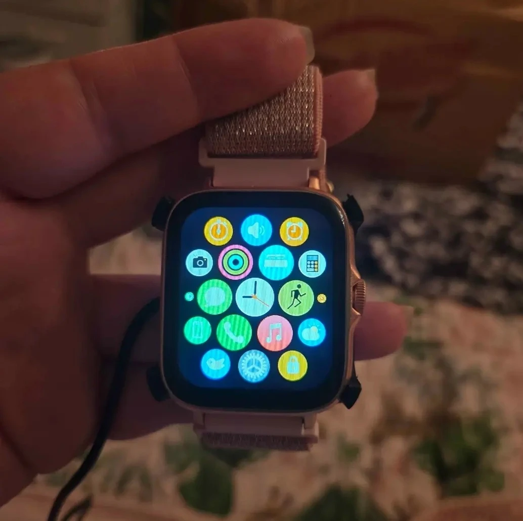 Smart Watch with Multiple Bands - photo 2