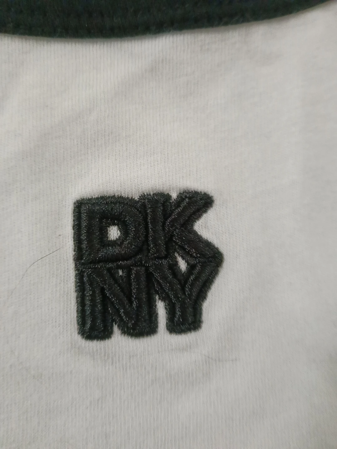 DKNY Jeans White T-Shirt - photo 3
