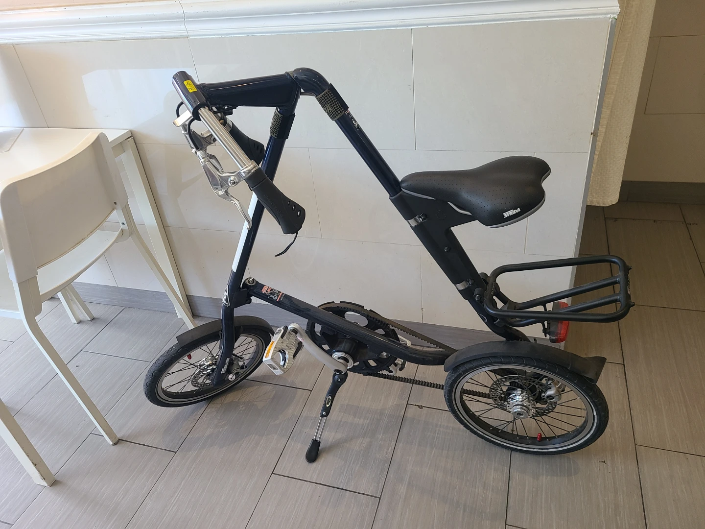 Strida Folding Bicycle - photo 2