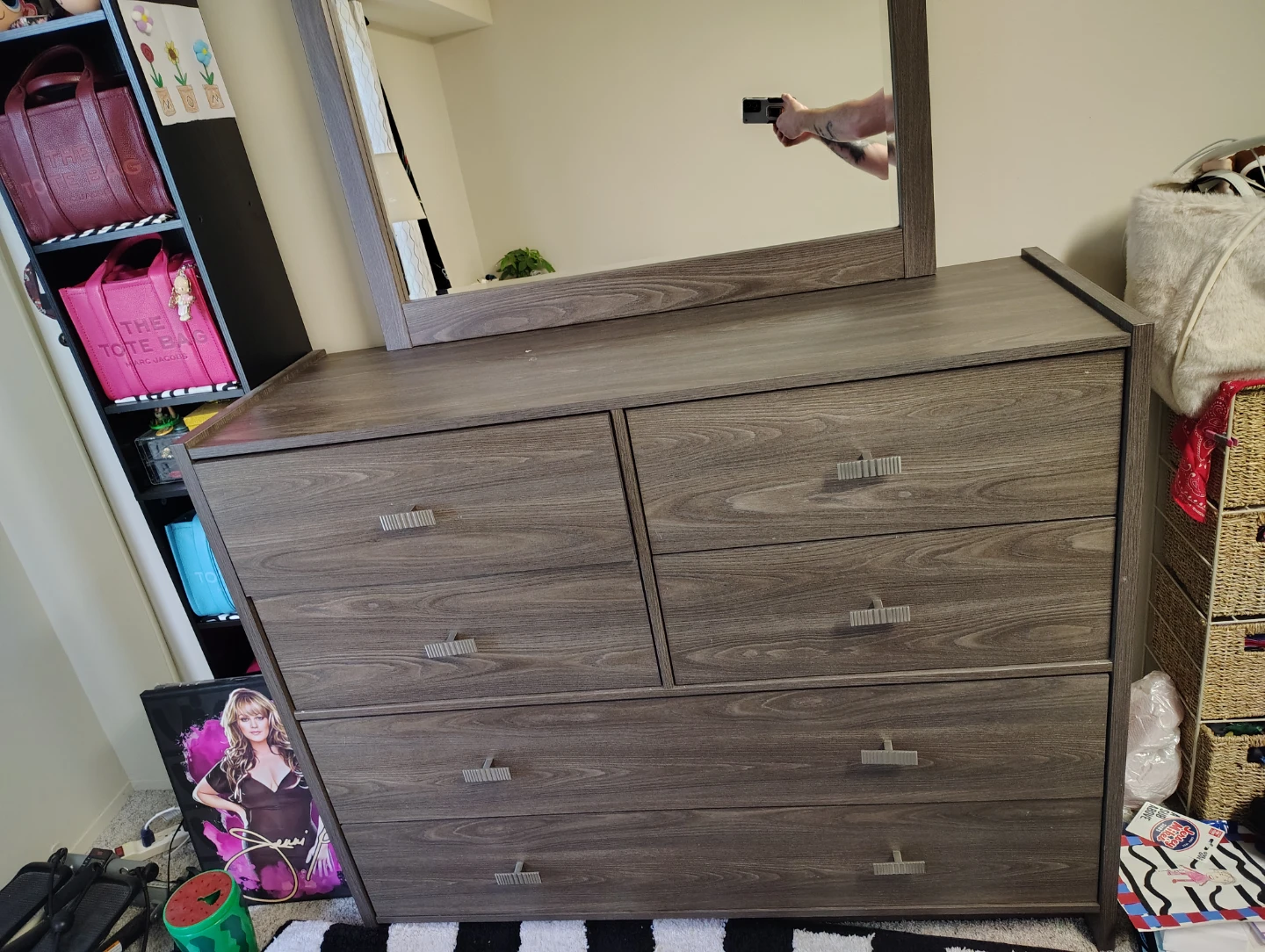 Wood Dresser with Mirror Plus Nightstand - photo 2