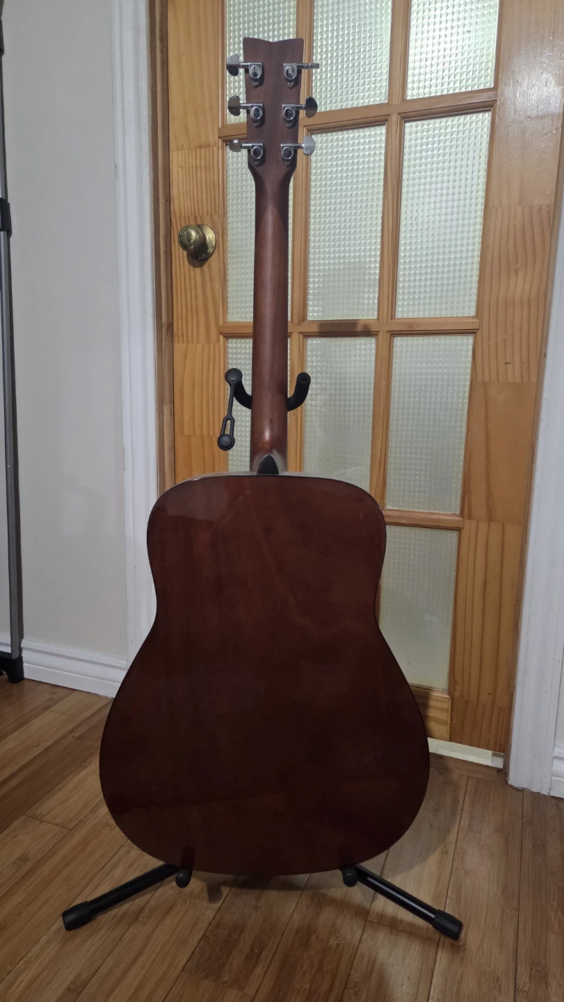 Yamaha Acoustic Guitar - photo 3