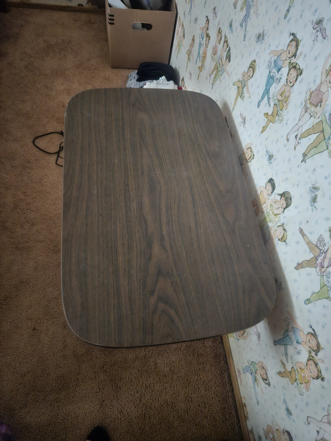 Small Wooden Table - photo 2