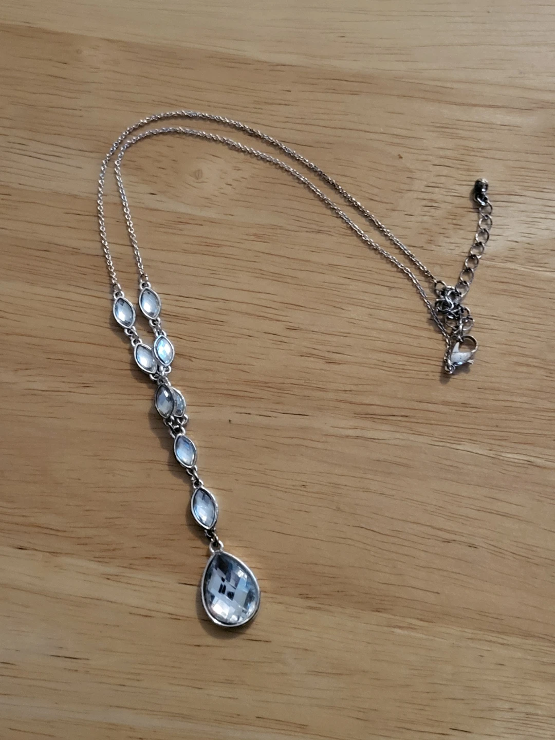 Silver-tone Pendant Necklace with Clear Gemstones - photo 2