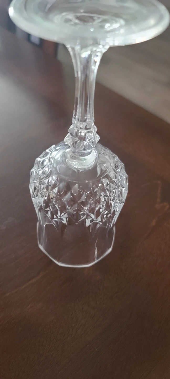 Set of 16 Crystal Cut Wine Glasses - photo 2