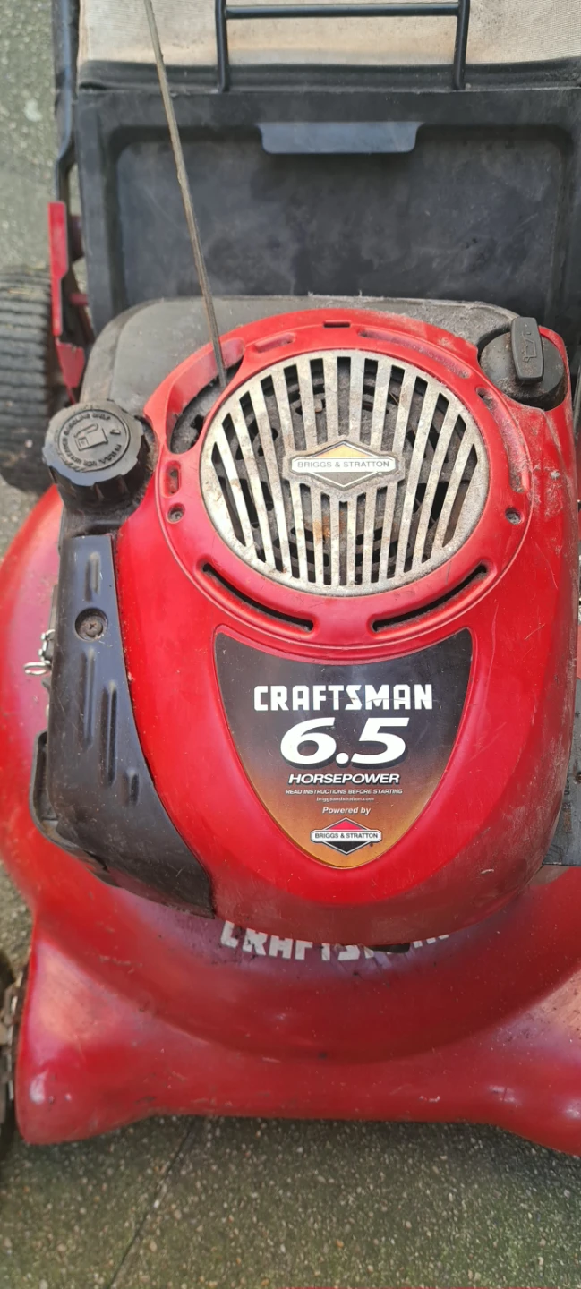 Craftsman 21" Push Mower 6.5 HP Briggs & Stratton - photo 4