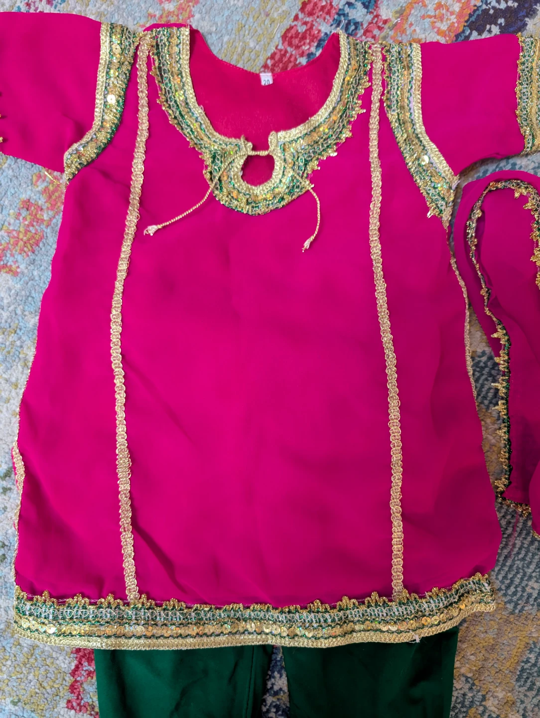 Girls Pink Kurti with Green Pants and Dupatta - photo 4
