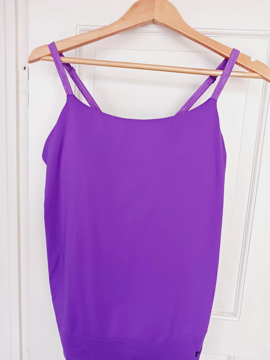 Under Armour Beautiful Purple Camisole Tank Top.size L. - photo 2