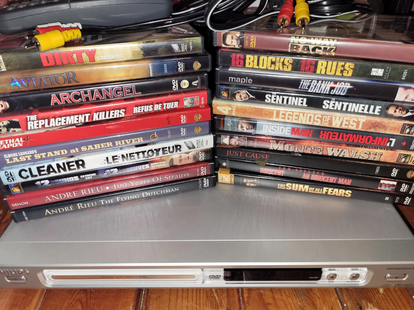 Dvd player & movies