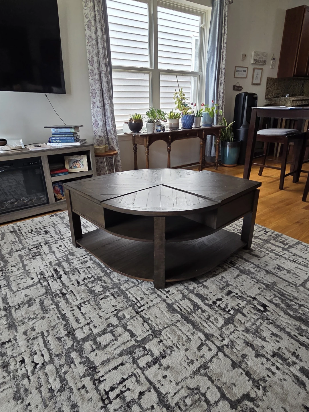 Lift Top Coffee Table with Storage
