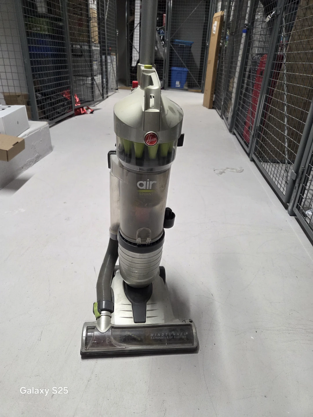 Hoover Air Sprint Bagless Upright Vacuum