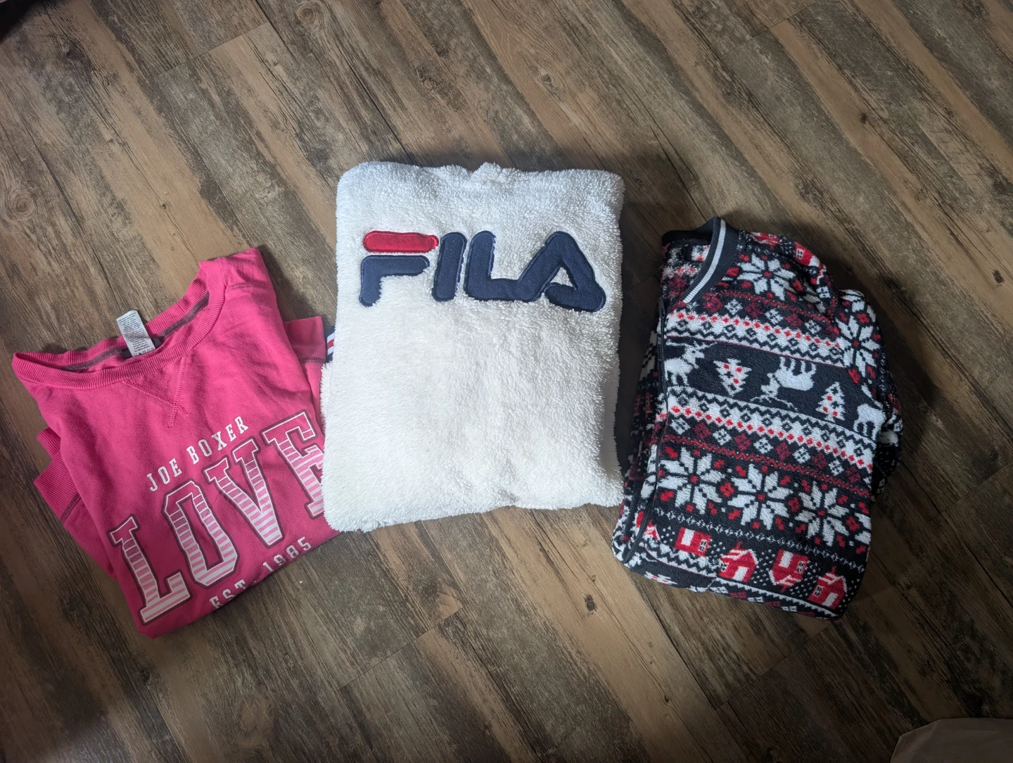 Women's medium lot - photo 2