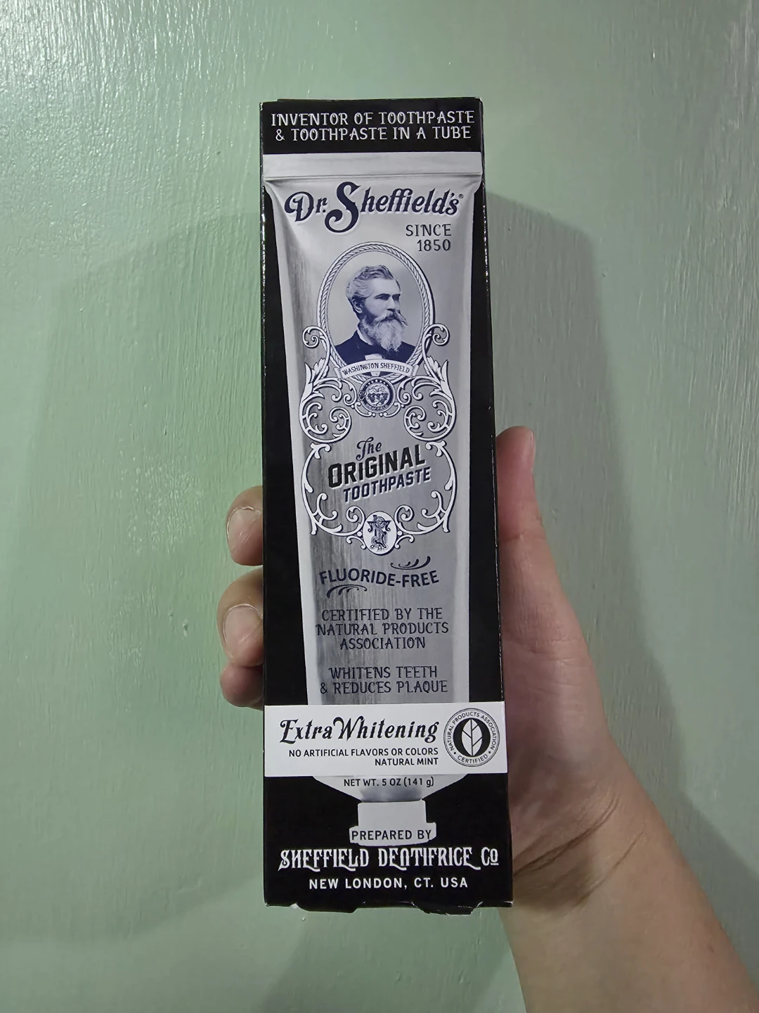 Dr. Sheffield's Extra-Whitening Toothpaste ⚽️