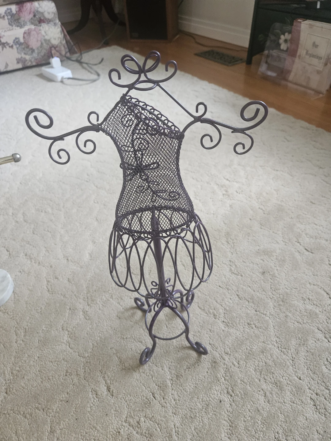 Jewelry display stands and mannequin - photo 2
