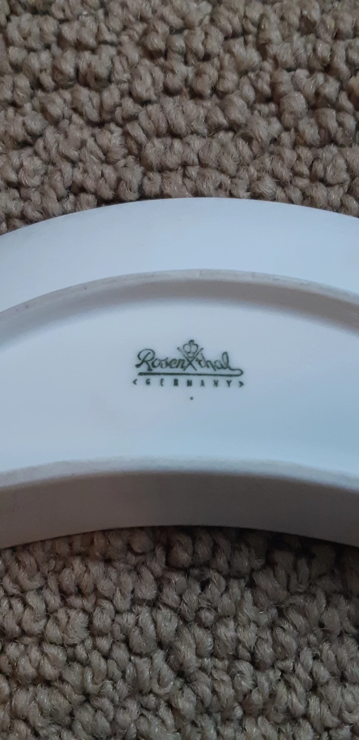 Set of 3 Lovely Porcelain Pieces - photo 3