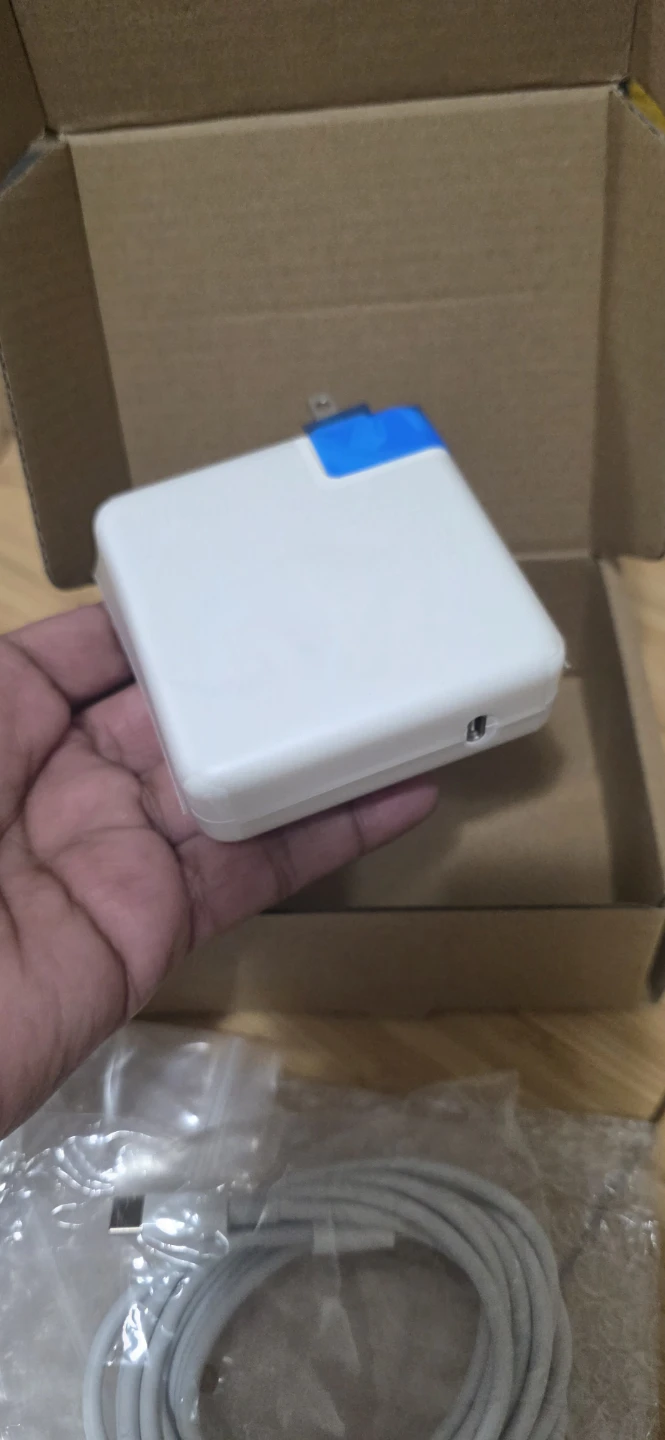 87W USB-C Power Adapter - photo 3