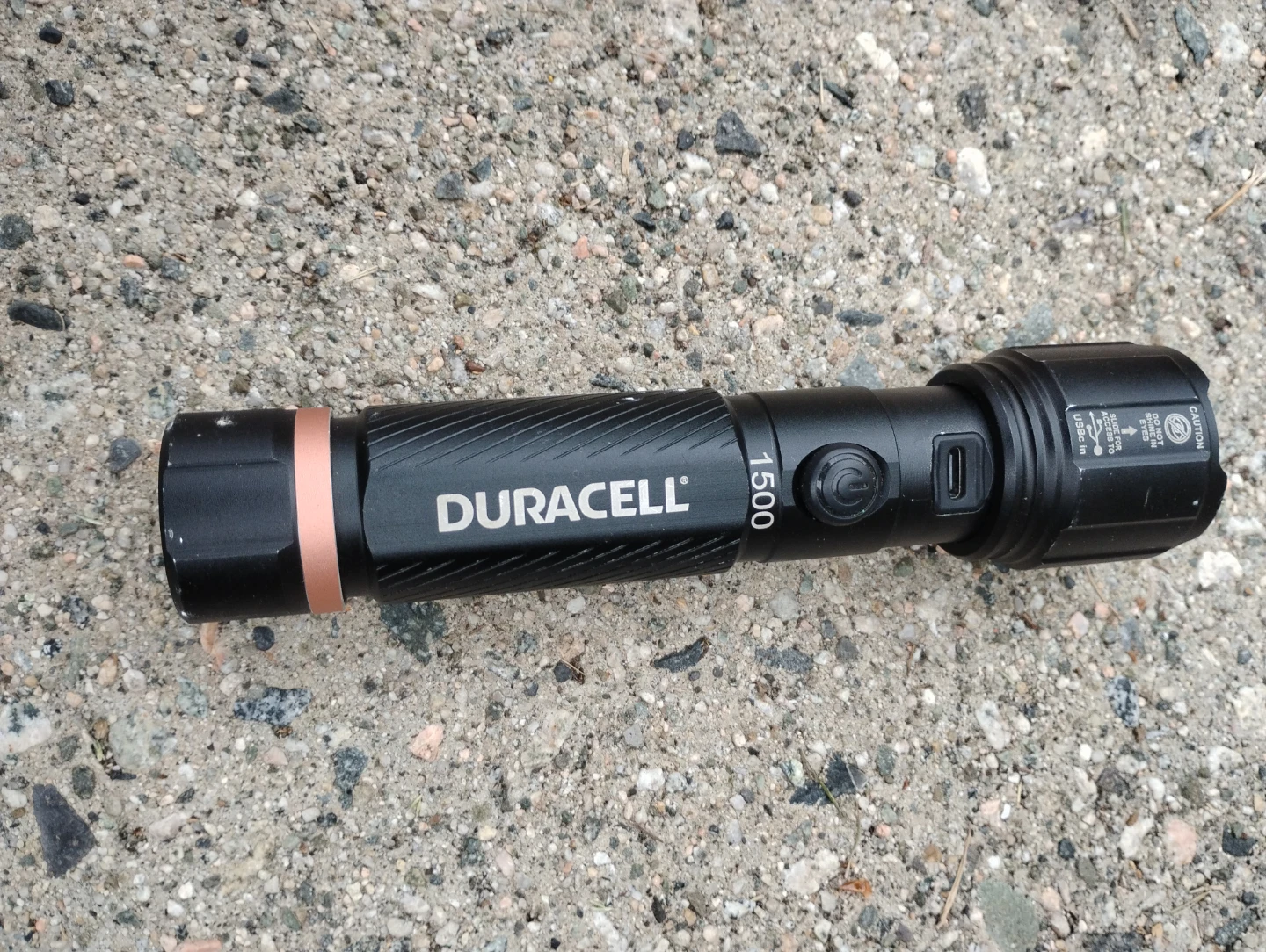 Duracell 1500 Lumen Flashlight - photo 2