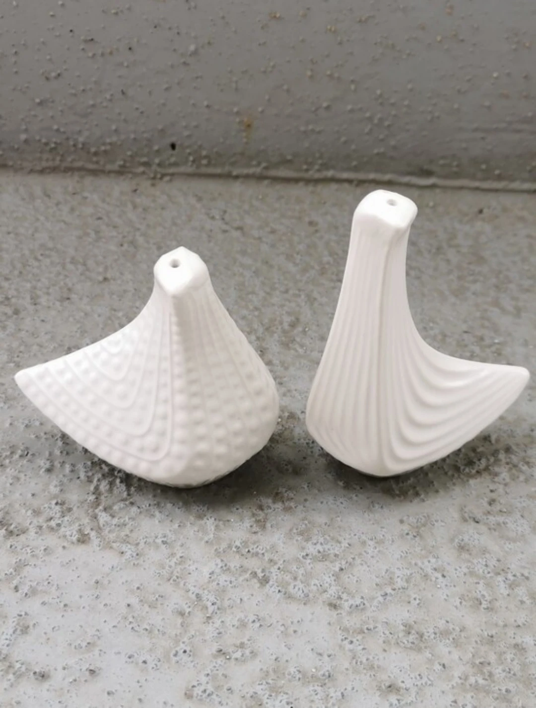 Jonathan Adler Bird Salt & Pepper Shaker Set - photo 5