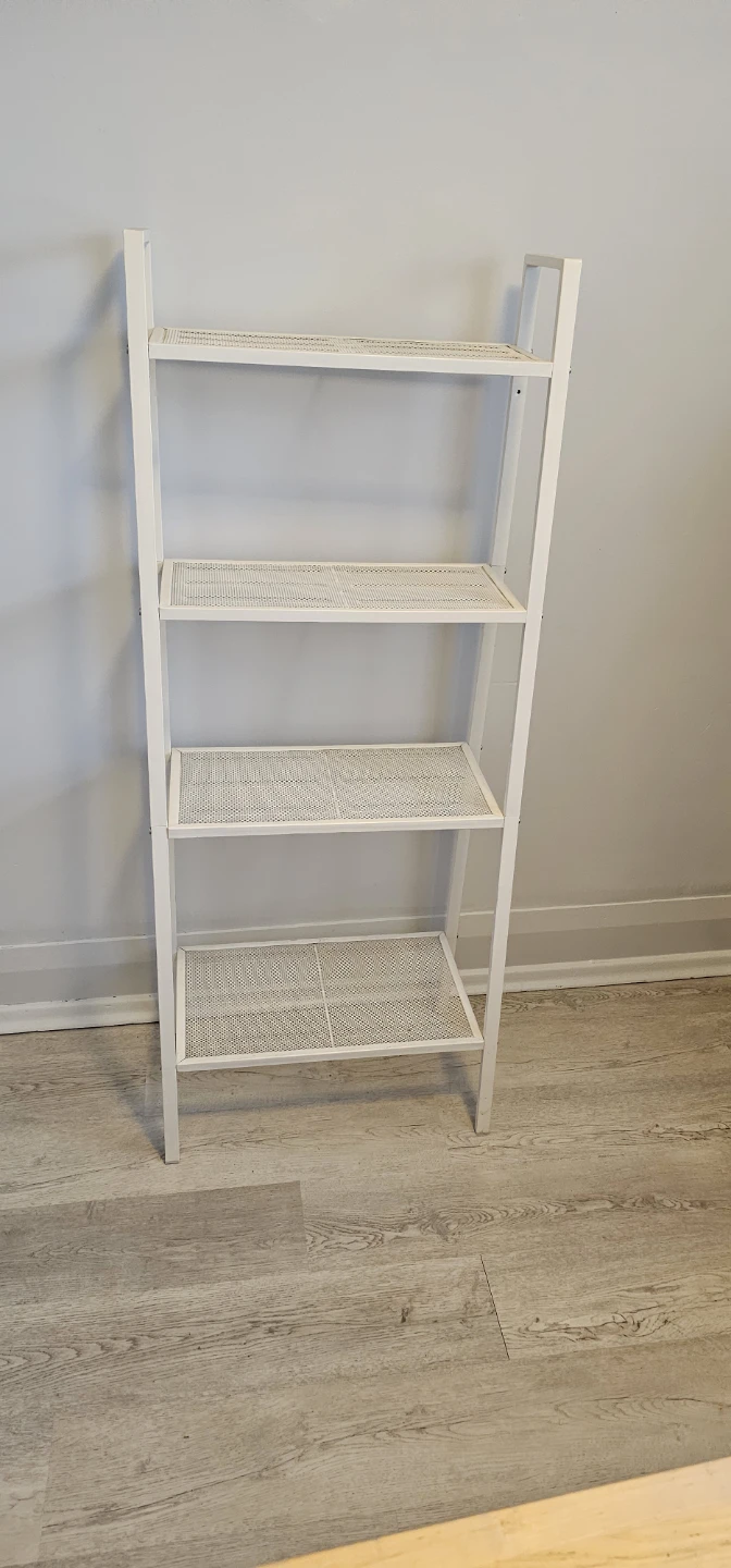 Pair of white ladder shelves - photo 2