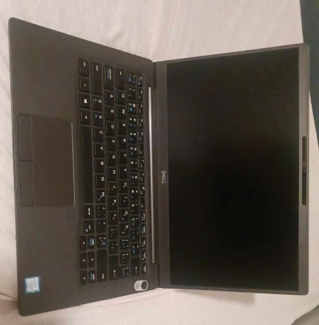 Dell Latitude 7420 Laptop – Like New Condition