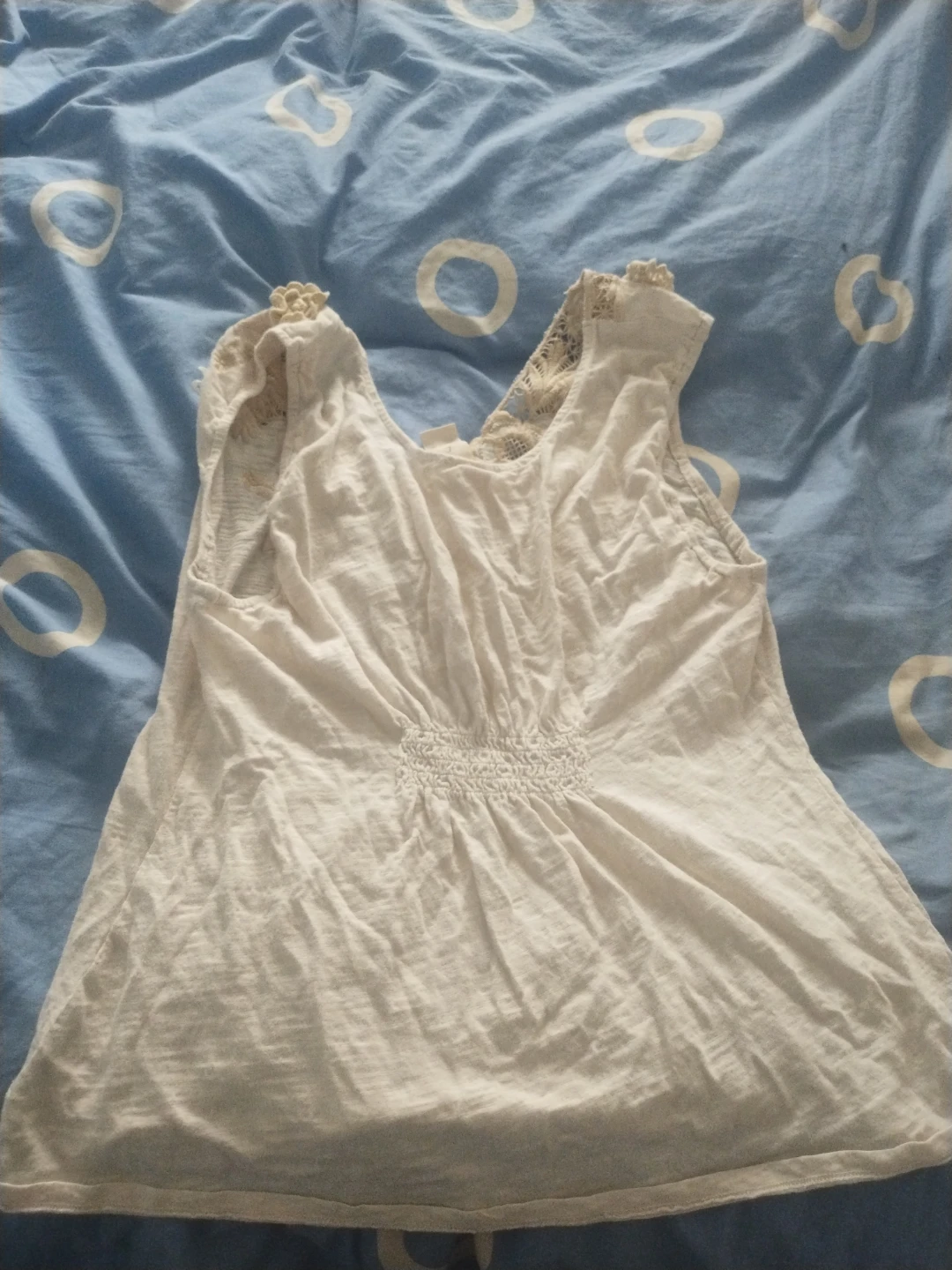 White Sleeveless Top with Floral Appliques - photo 2