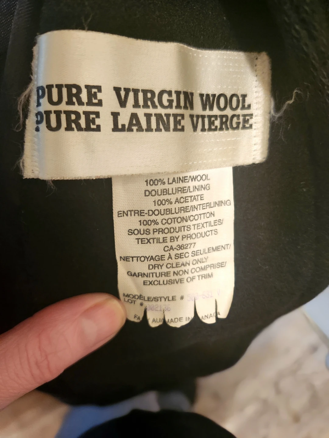 USED ~ Vintage Women's Wool Coat (Size 6) - photo 4