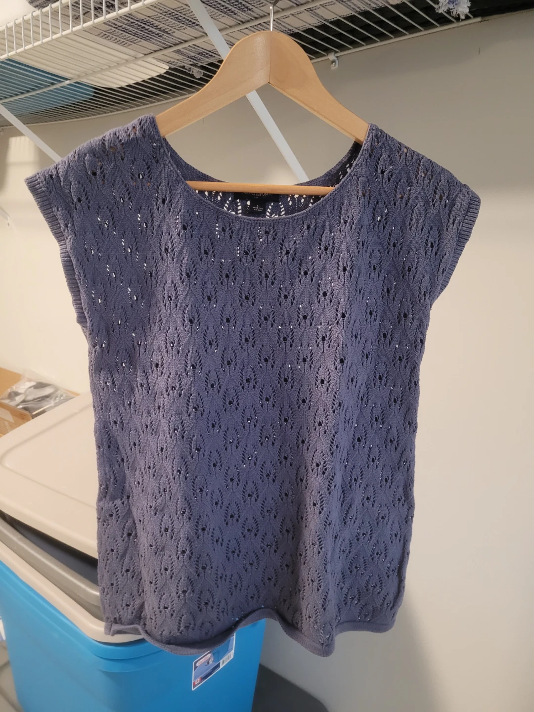 Banana Republic Blue Knit Top Size L