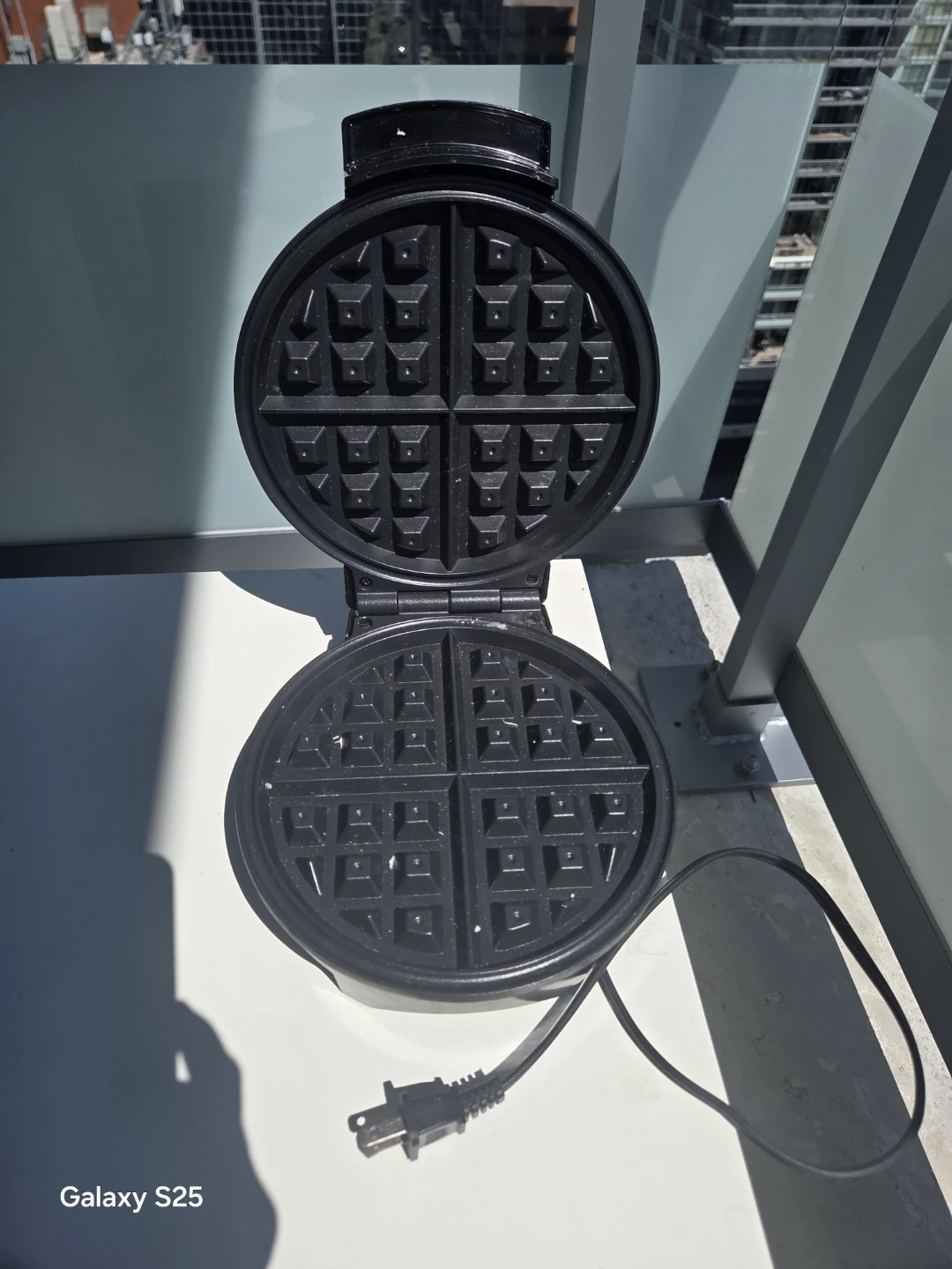 Oster Waffle Maker - photo 2