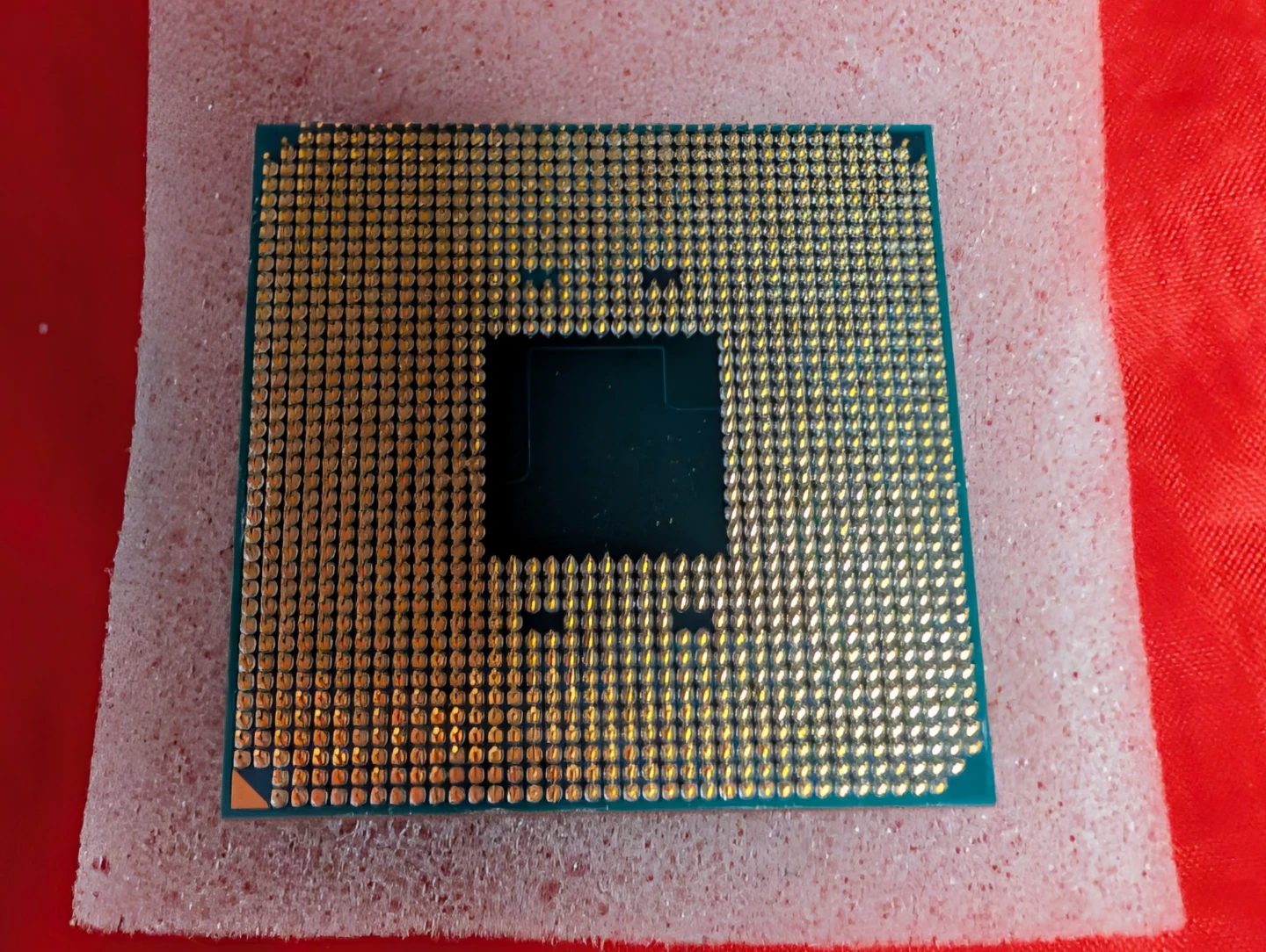 AMD Ryzen 3 2200G Processor - photo 3