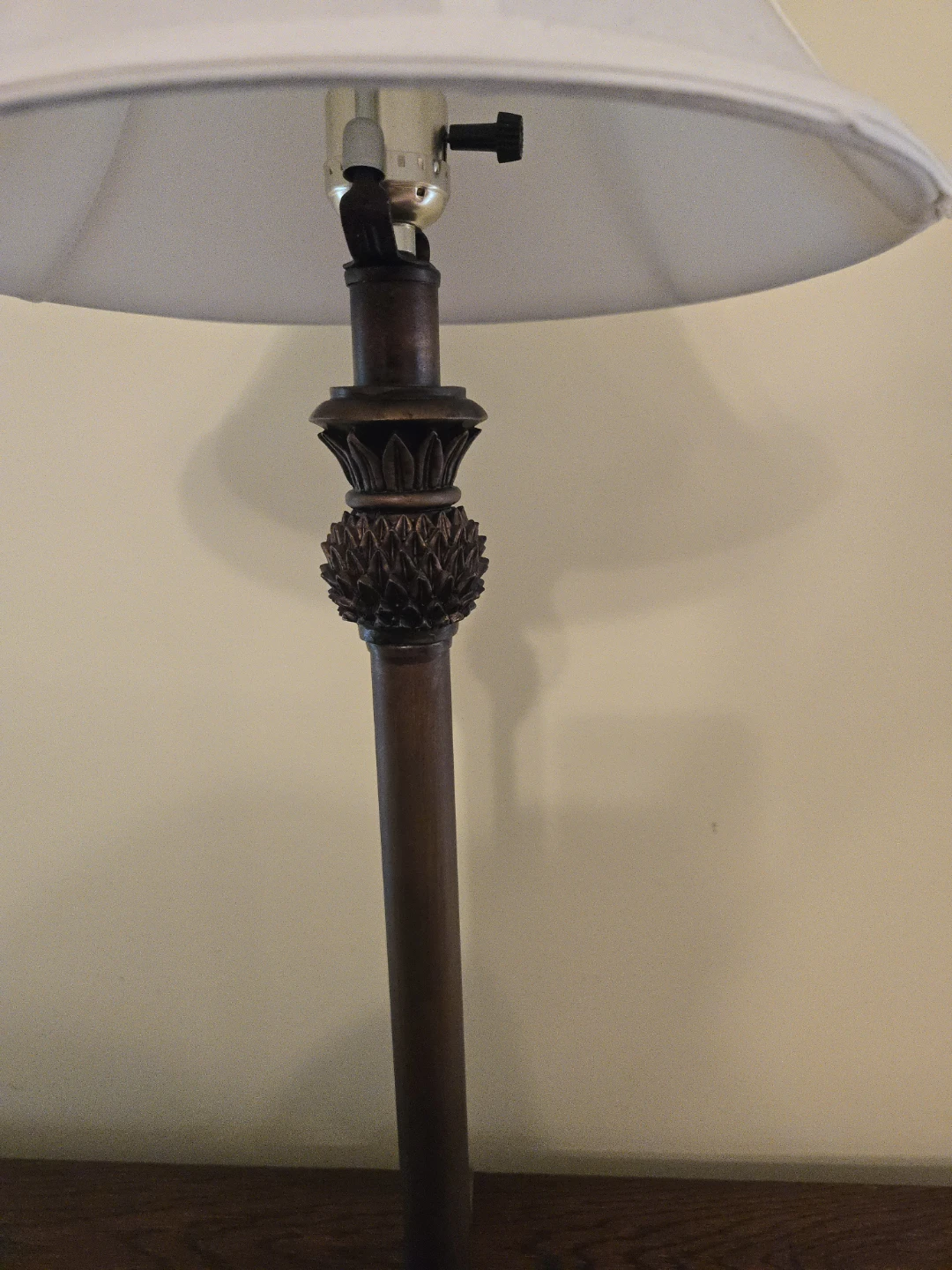 Table Lamp with White Shade - photo 3