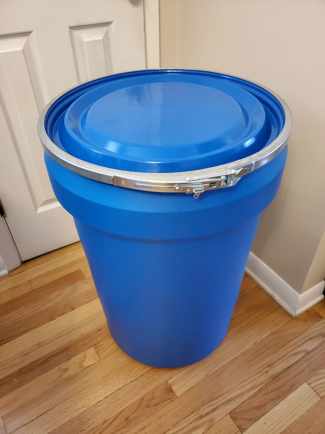 Blue Plastic Drum with Lid food grade. - photo 4