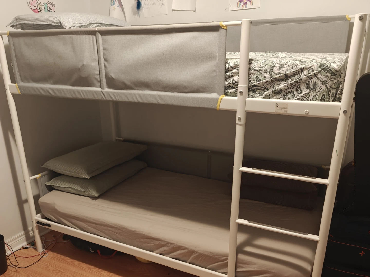 Bunk bed with 2 twin mattress - photo 2