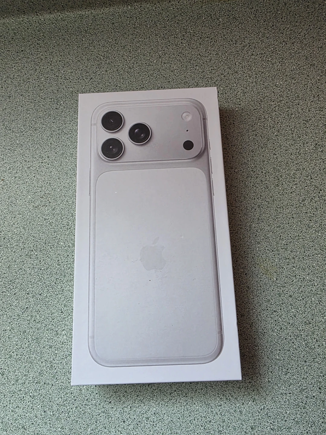 Apple iPhone 17 Pro Max 2TB (Sealed)