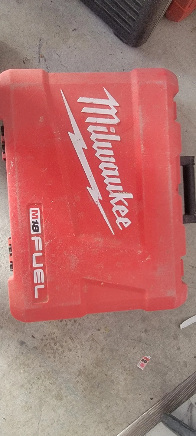 Milwaukee M18 FUEL 2-Tool Combo Kit Case 2197-22