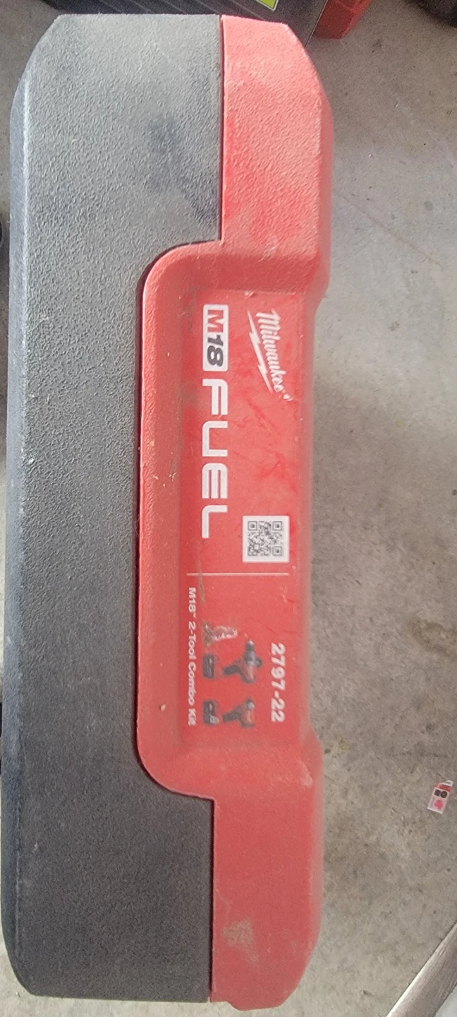 Milwaukee M18 FUEL 2-Tool Combo Kit Case 2197-22 - photo 2