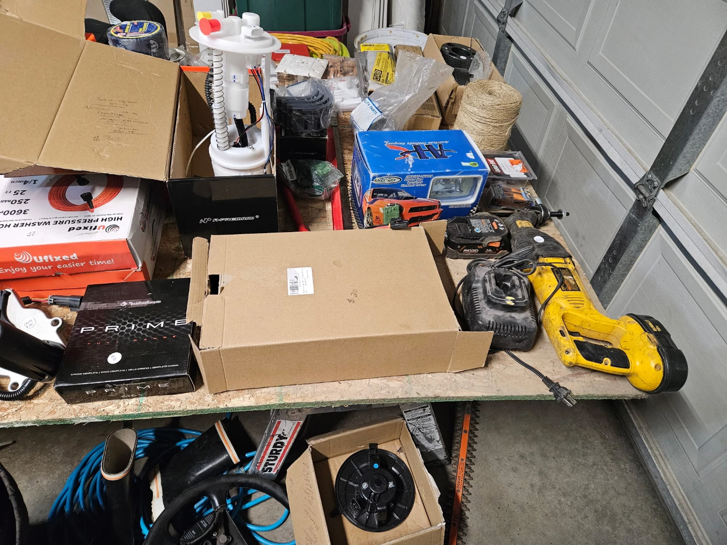 Garage Sale Applewood Drive SE Saturday and Sunday - photo 4