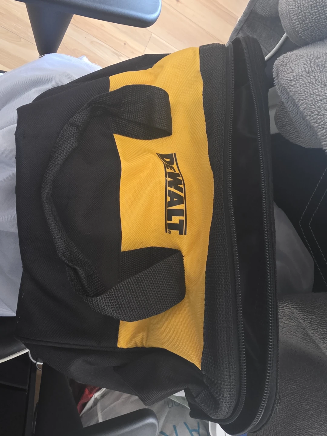 DeWalt Tool Bag - photo 2
