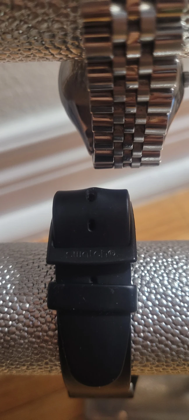 Swatch Watches (3) - One Black, Two Silver Tones - photo 4